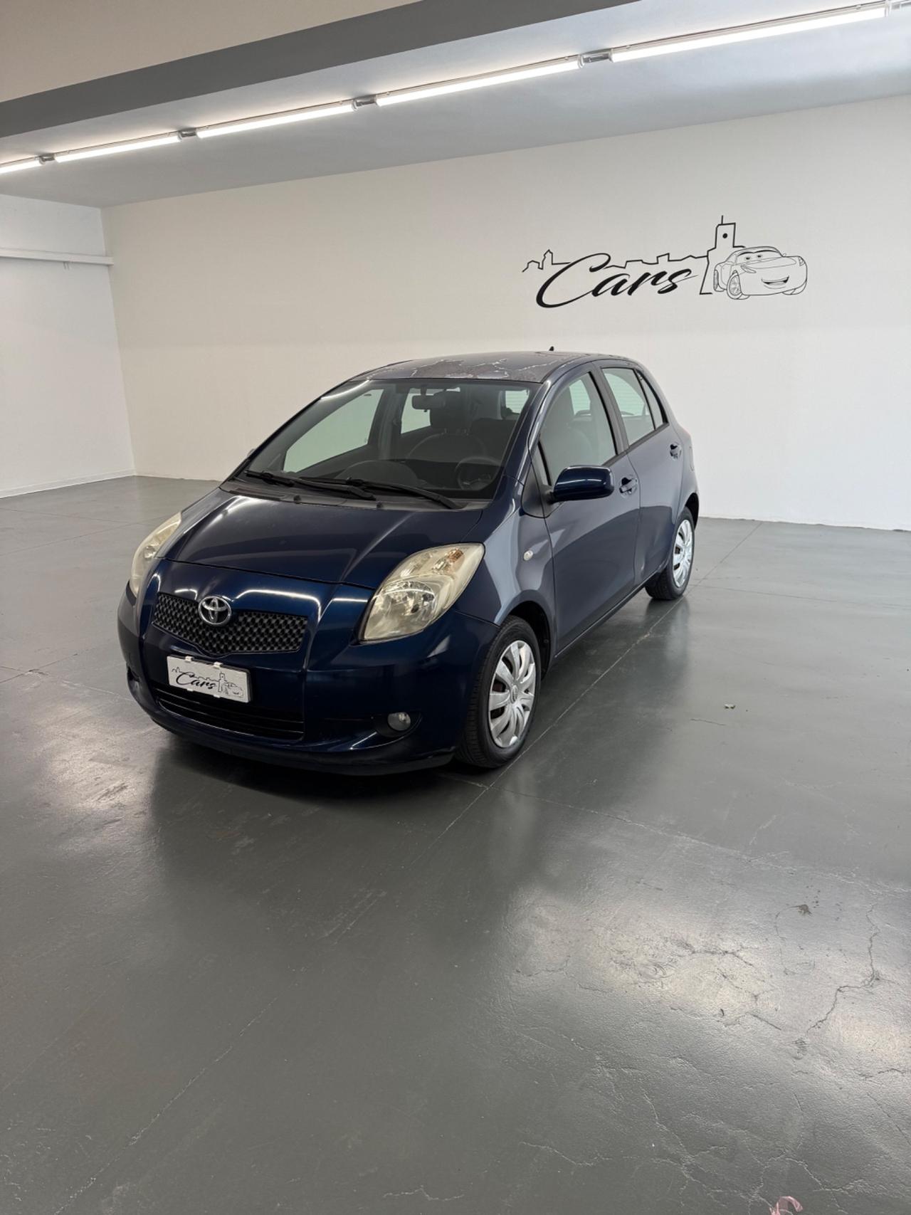Toyota Yaris 1.3 5 porte Sol
