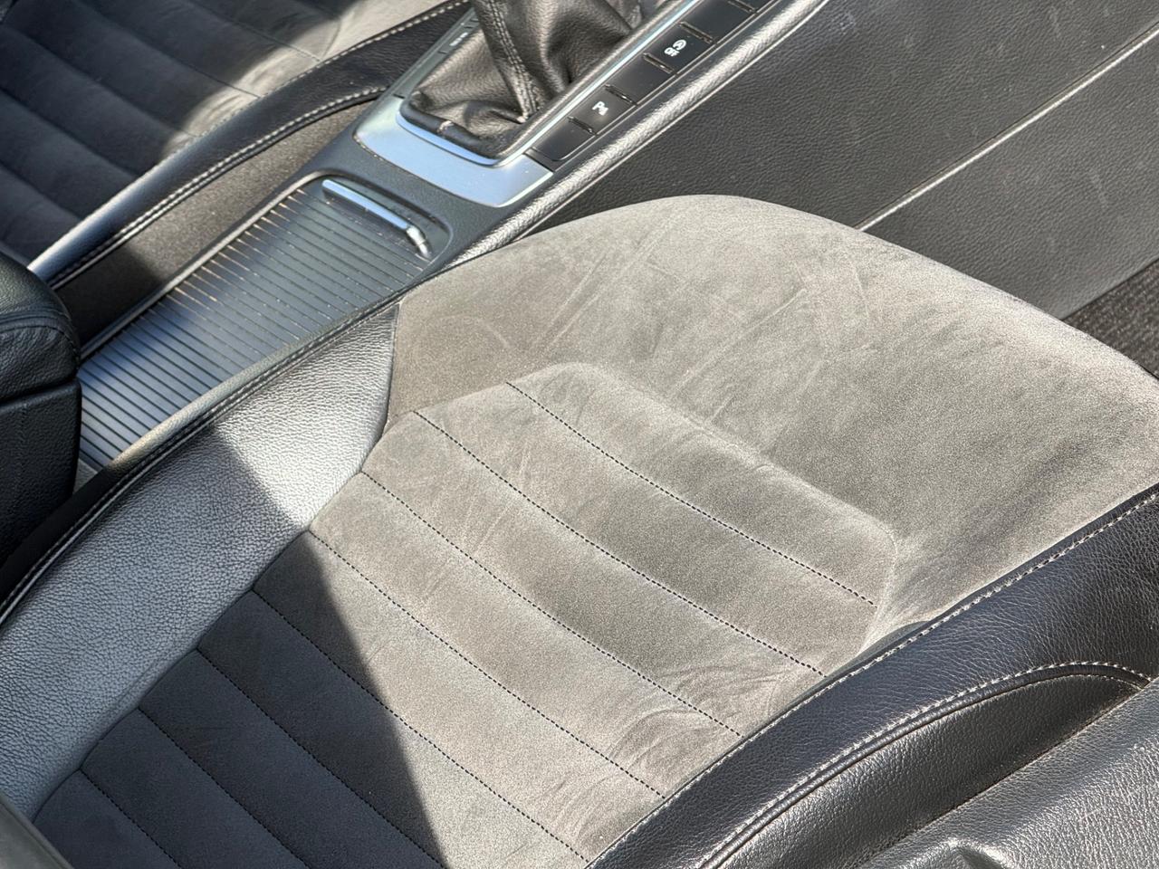 Volkswagen Passat 2.0 TDI 140 CV - Highline-FULL