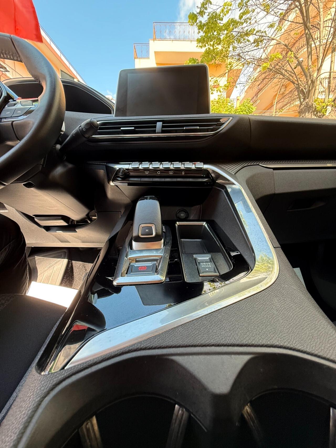 Peugeot 3008 BlueHDi 130 S&S Allure