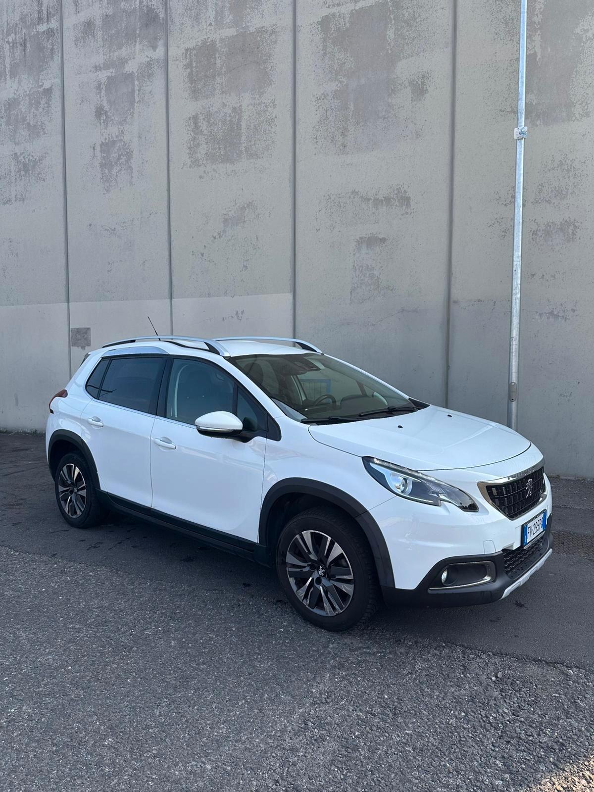 Peugeot 2008 PureTech 82 Allure