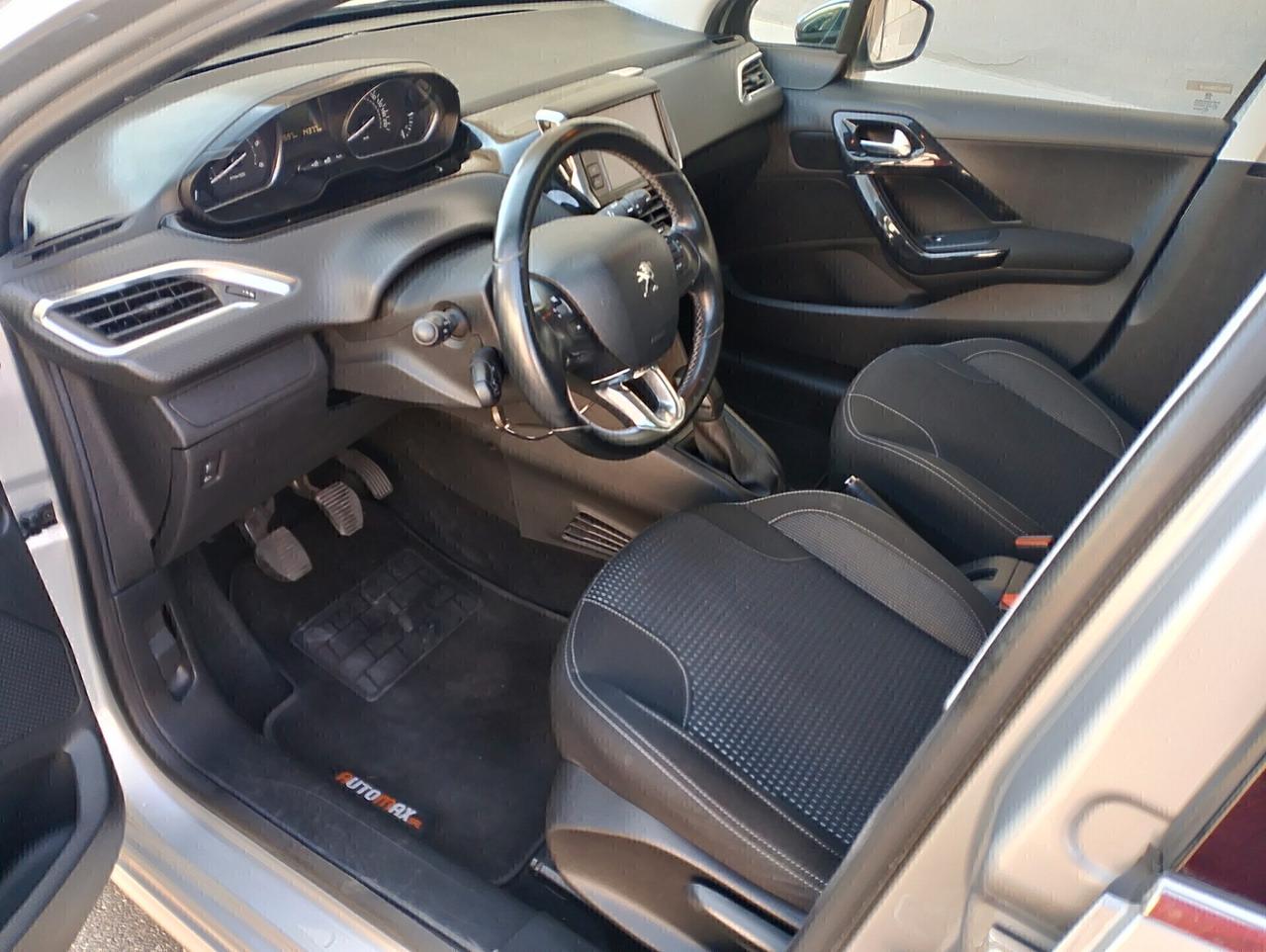 Peugeot 208 BlueHDi 75 Allure neo patentati