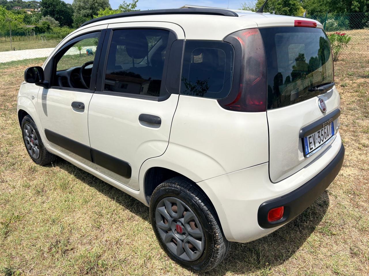 Fiat Panda 0.9 TwinAir Turbo Natural Power Lounge