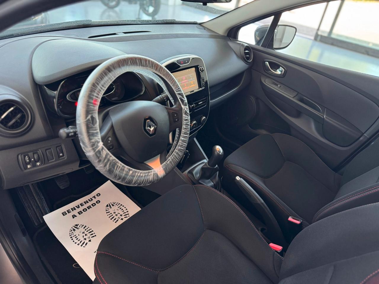 Renault Clio dCi 8V 75CV EDC Start&Stop 5 porte Energy Intens