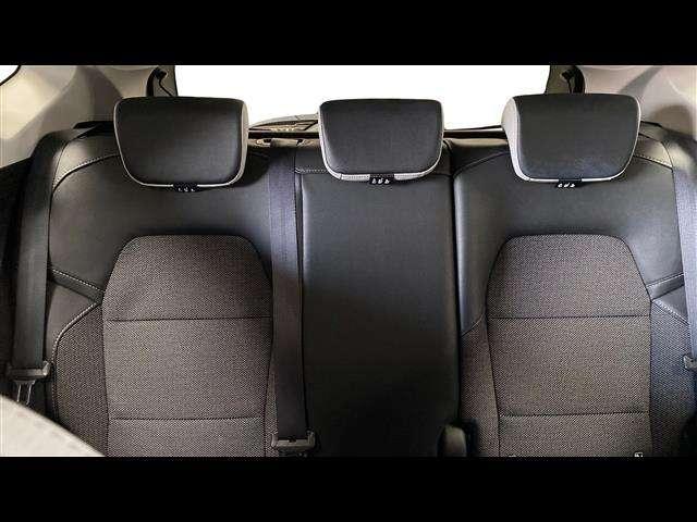 Renault Captur 1.6 E-Tech hybrid Intens 145cv auto