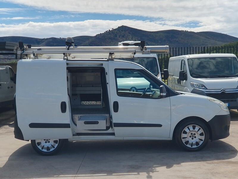 FIAT Doblò 1.6 MJT 105CV S&S Cargo SX Scaffali B&M