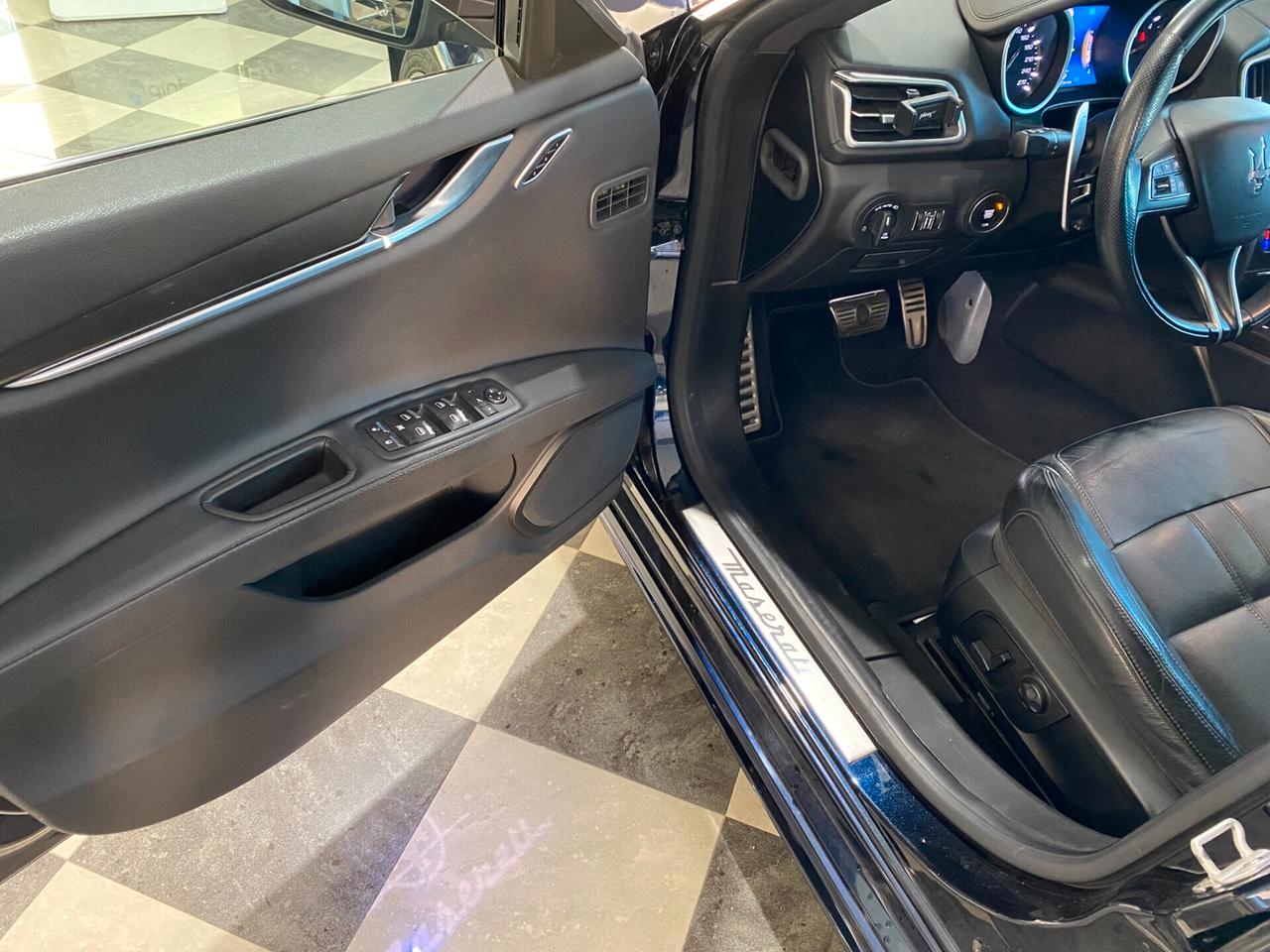 Maserati Ghibli V6 Diesel 275 CV Gran Sport tetto apribile "super prezzo"