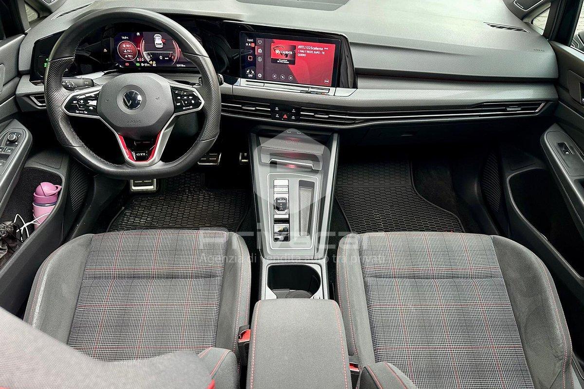 VOLKSWAGEN Golf 2.0 TSI DSG GTI