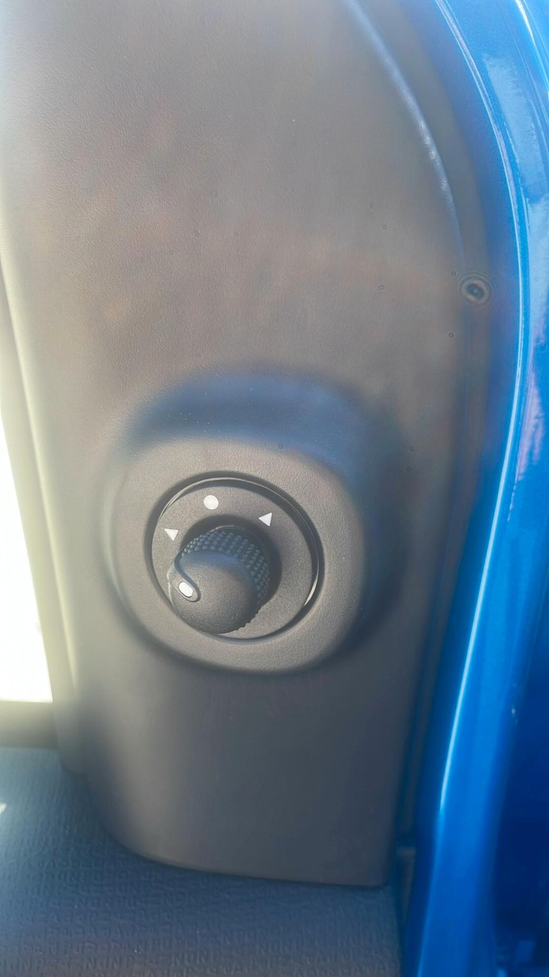 Fiat Panda cc. 1.000 Benzina-Elettrica (Ibrida) 70 CV. 5 Porte 5 Posti Euro 6ETEMP Temp KM. 0 Utilizzabile anche per i Neopatentati.
