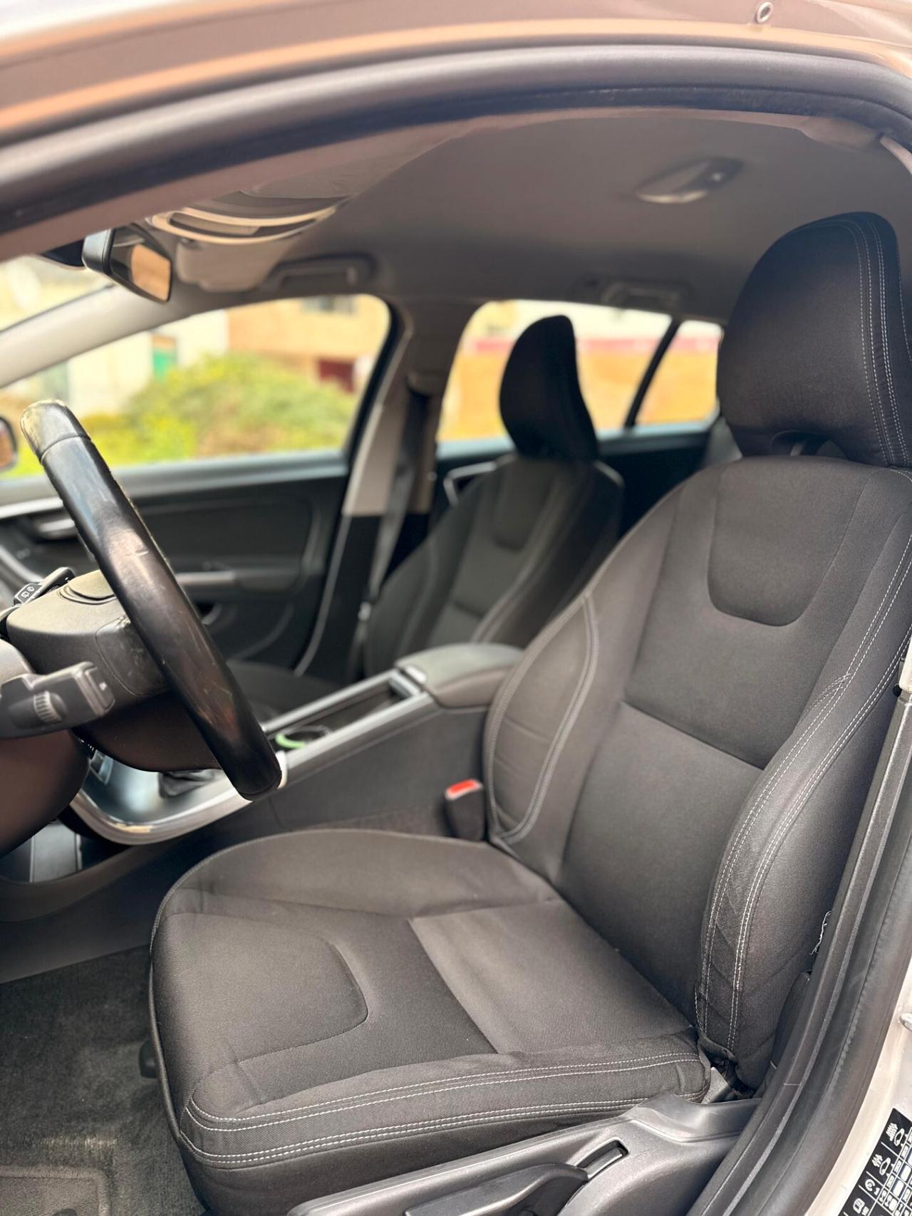 Volvo V60 D3 Momentum