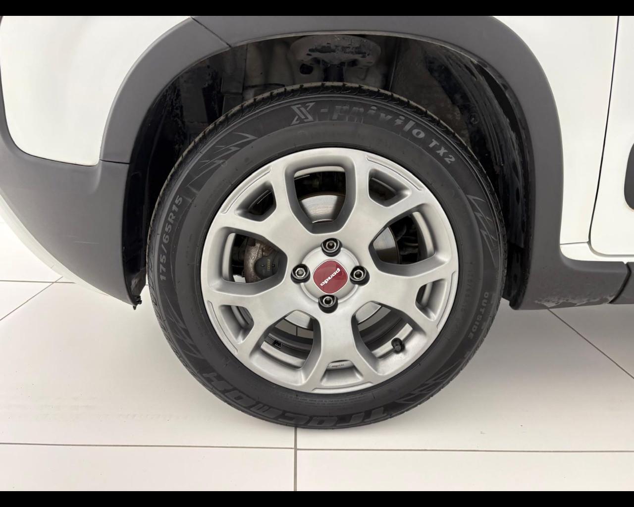FIAT Panda 1.0 firefly hybrid City Cross s&s 70cv