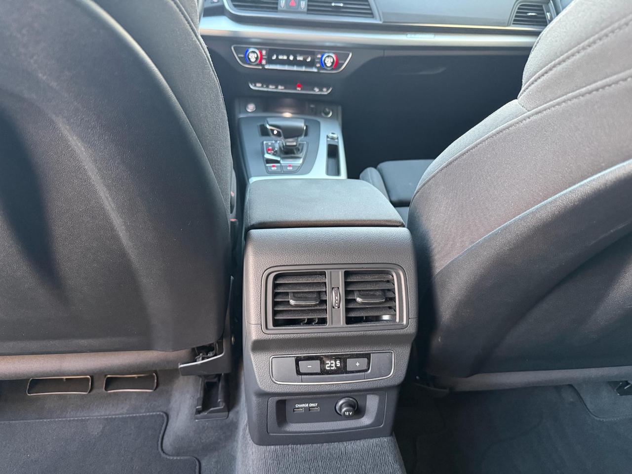 Audi Q5 S line 2023 - 3 anni di GARANZIA