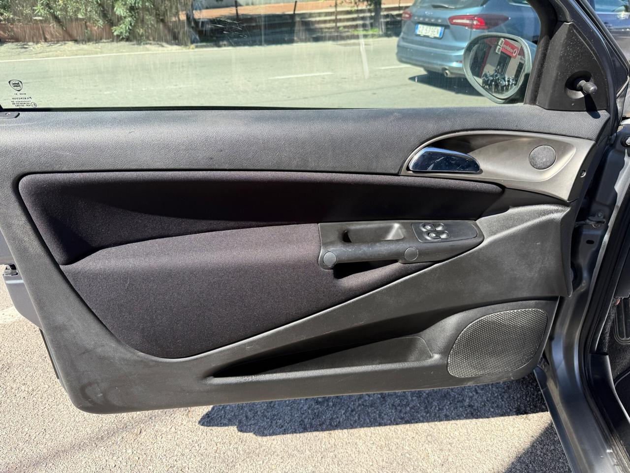 Lancia Ypsilon 1.2 Oro