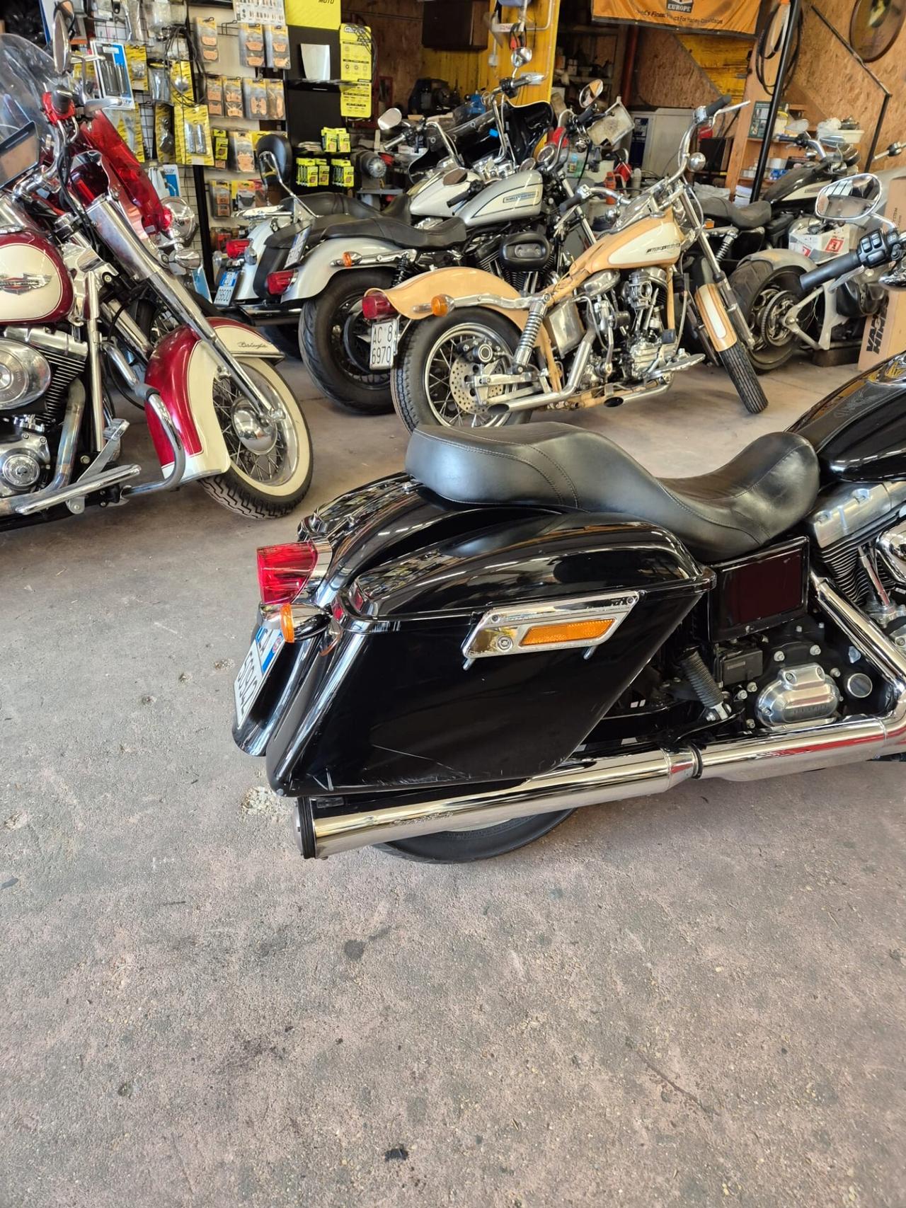 Harley-davidson Dyna Switchback