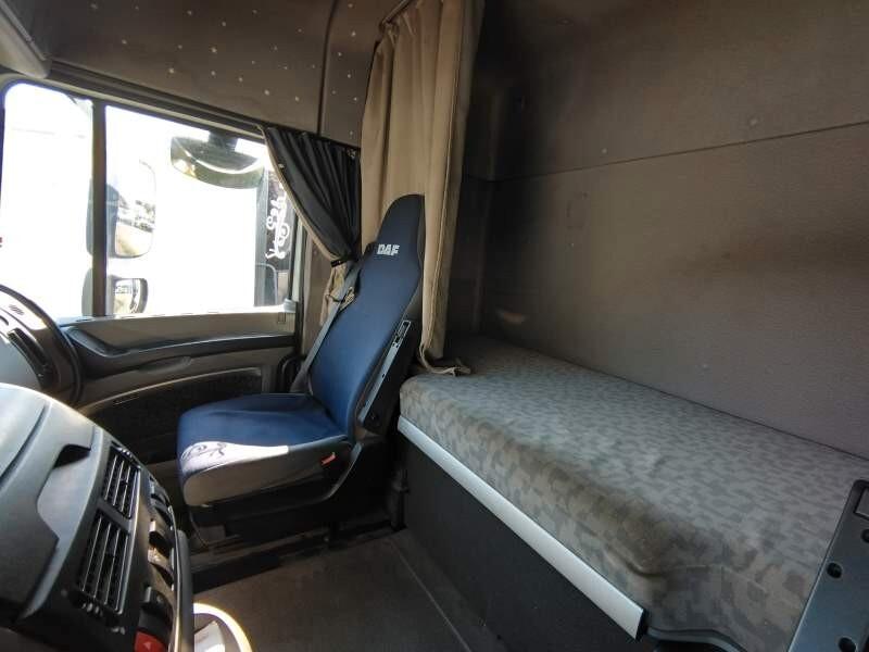 DAF FT XT 105 460 TRATTORE