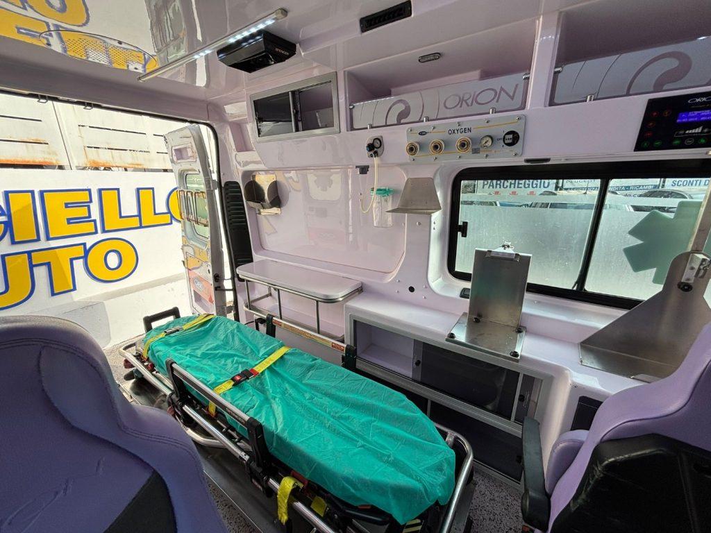 Fiat Ducato 30 2.3 MJT 150CV PM-TM AMBULANZA ALLESTITA DA€200,