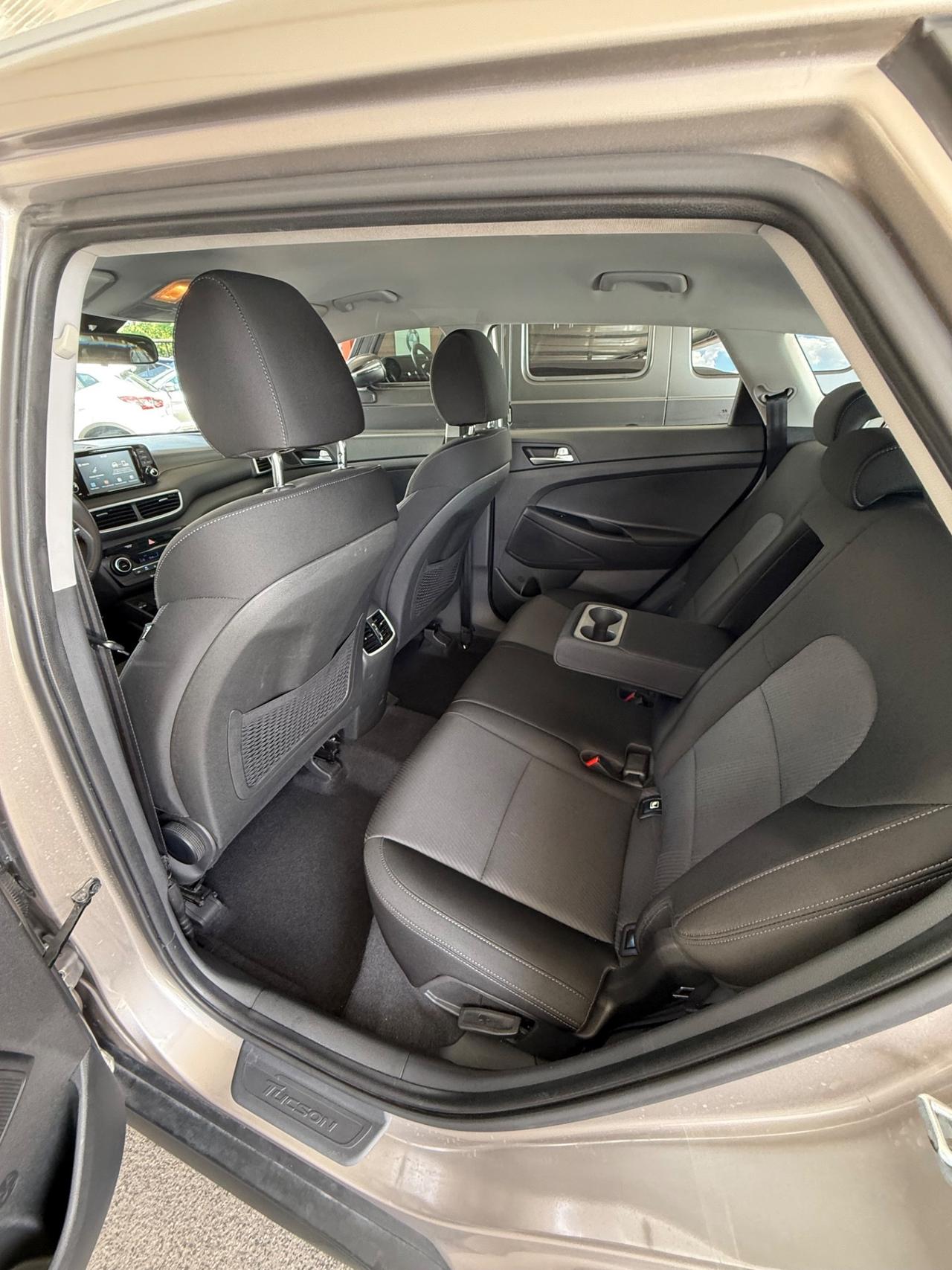 Tucson 1.6 CRDi XPrime-unipro-rate-garanzia
