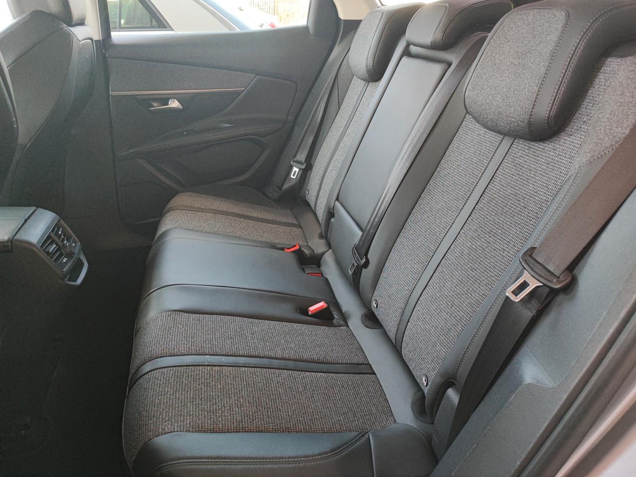 Peugeot 3008 PureTech Turbo 130 S&S EAT6 Allure