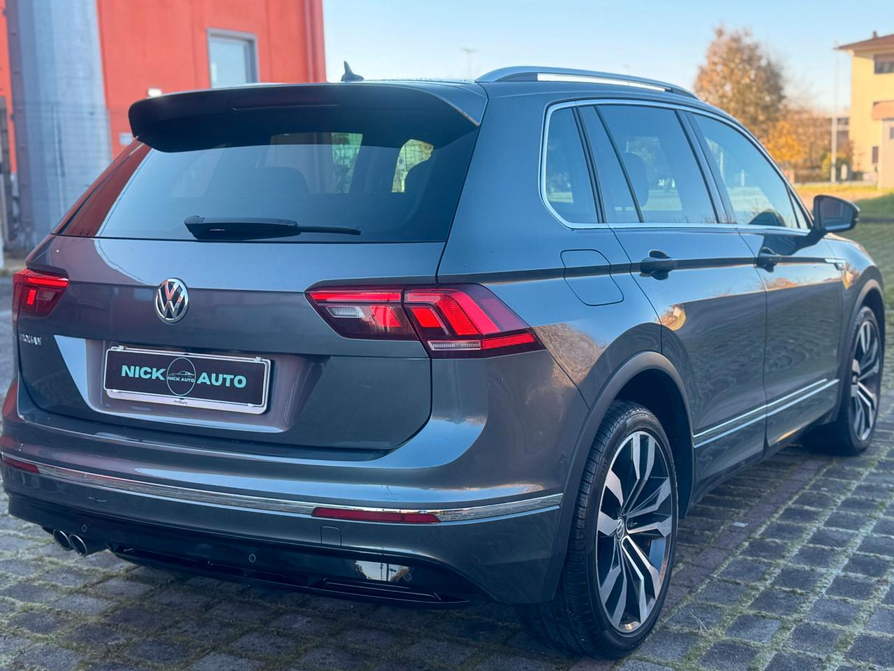 Volkswagen Tiguan 2.0 TDI SCR DSG Sport BlueMotion Technology