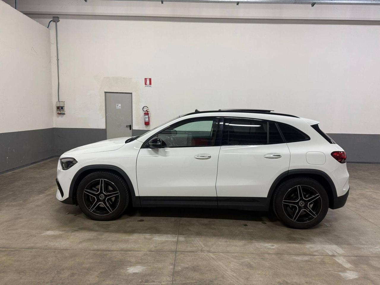 Mercedes-benz GLA 220 200 d Automatic Executive ^^^\