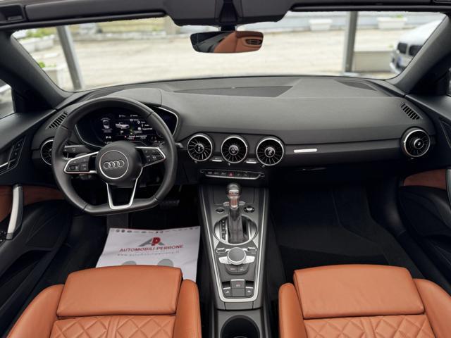 AUDI TT Roadster 2.0 TFSI 230cv Quattro S-Tronic Design