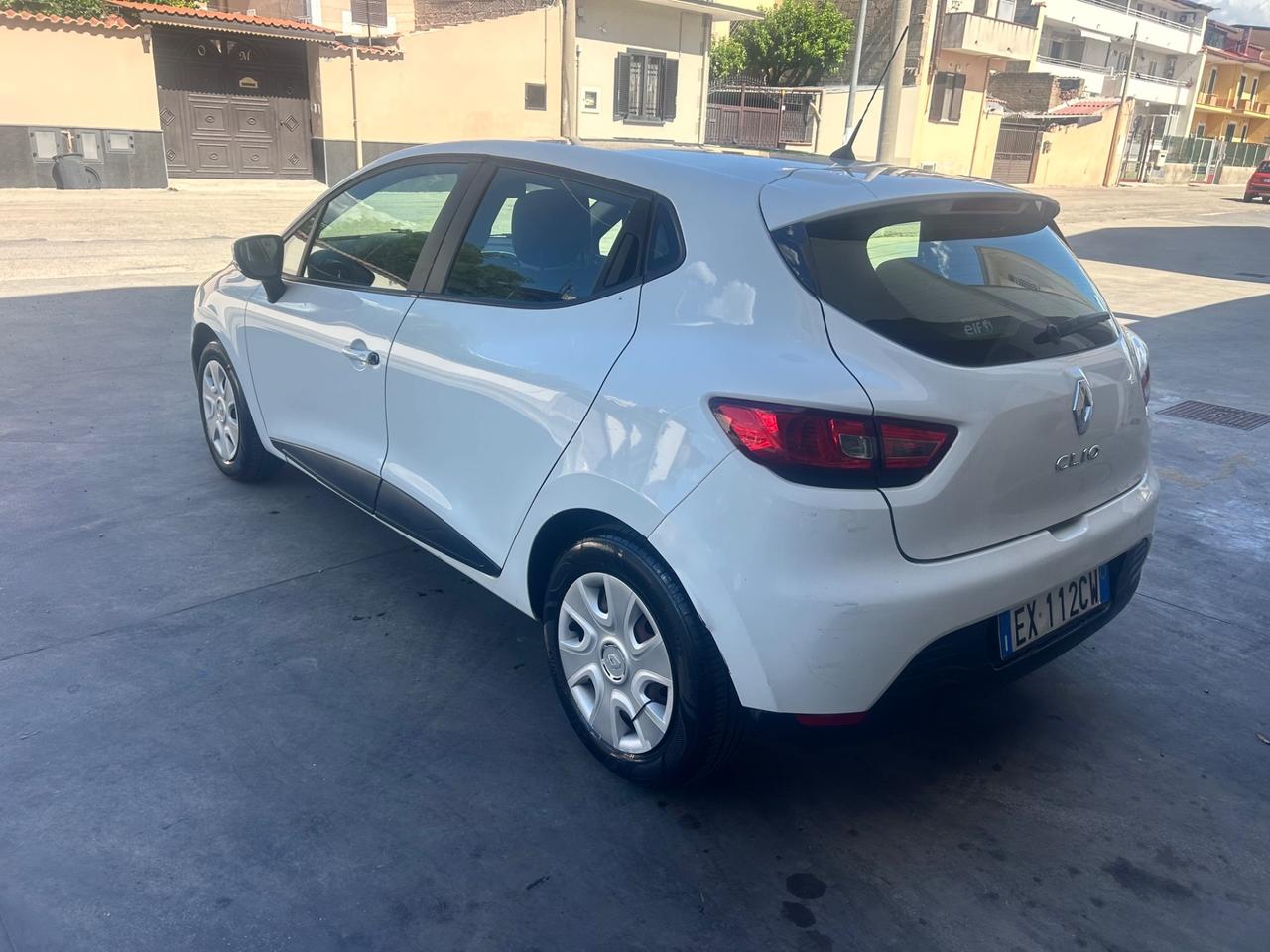 Renault Clio 1.2 75CV 5 porte GPL