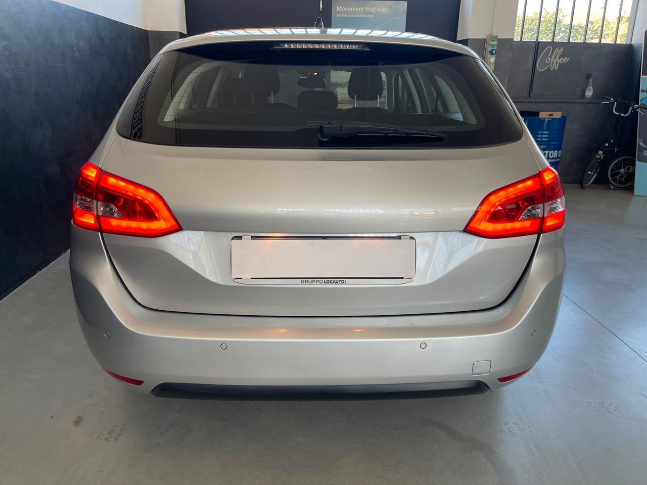 Peugeot 308 BlueHDi 120 S&S EAT6 SW Business Automatica