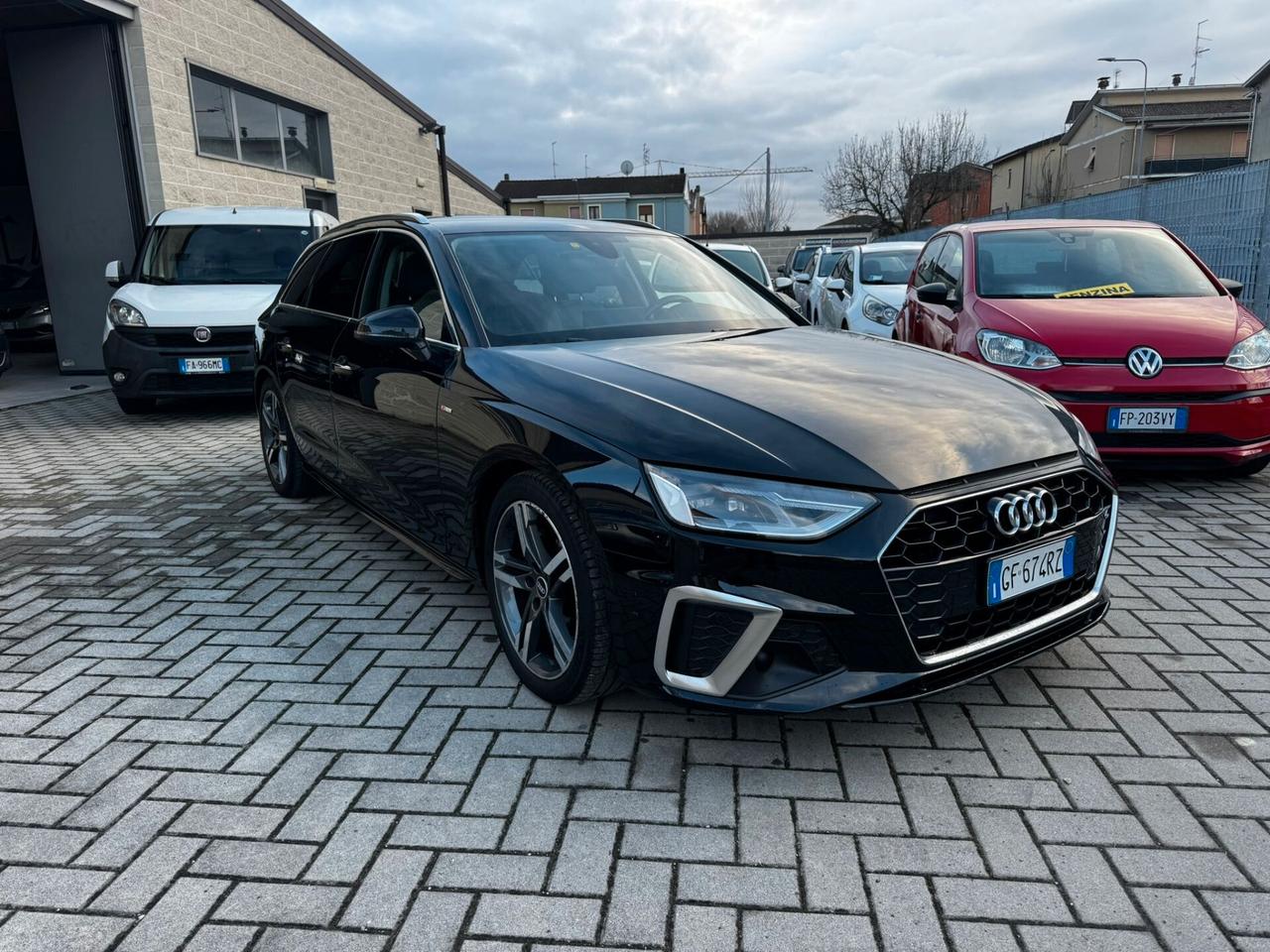Audi A4 Avant 35 TDI/163 CV S tronic line edition