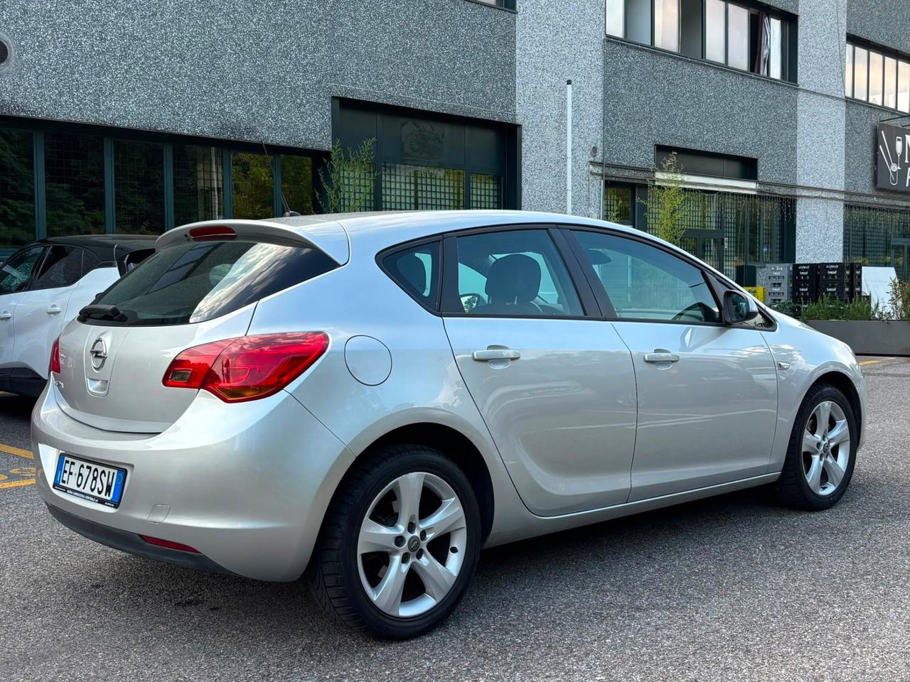 Opel Astra 1.6 115CV 5 porte*Neopatentati*Solo 66000km*