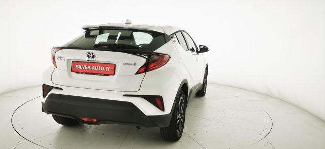 TOYOTA C-HR 1.8 Hybrid E-CVT Business