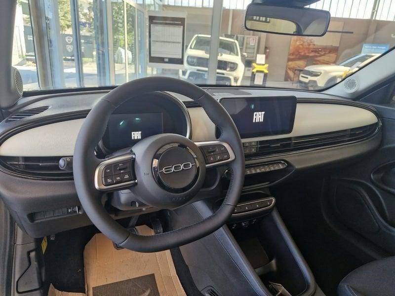 FIAT 600 1.2 Hybrid 110cv Icon
