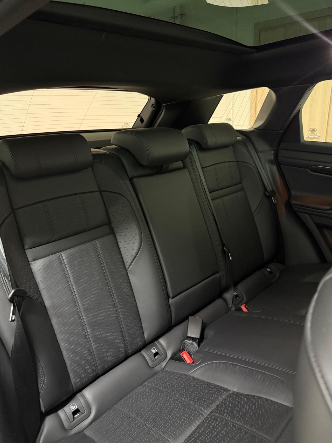 Range rover evoque 2.0 MHEV 200CV R-DYNAMIC
