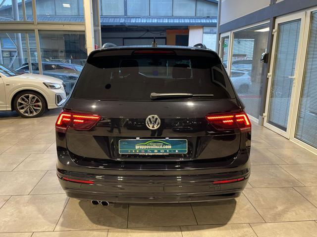 VOLKSWAGEN Tiguan 2.0 TDI 150CV DSG R-Line ext. IQ.Light HUD AMBIENT