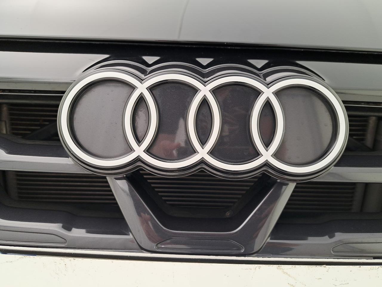 Audi A3 sportback 2.0 tdi s line edition 150cv s-tronic