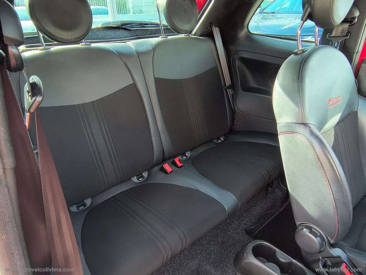 FIAT 500 1.0 Hybrid SPORT