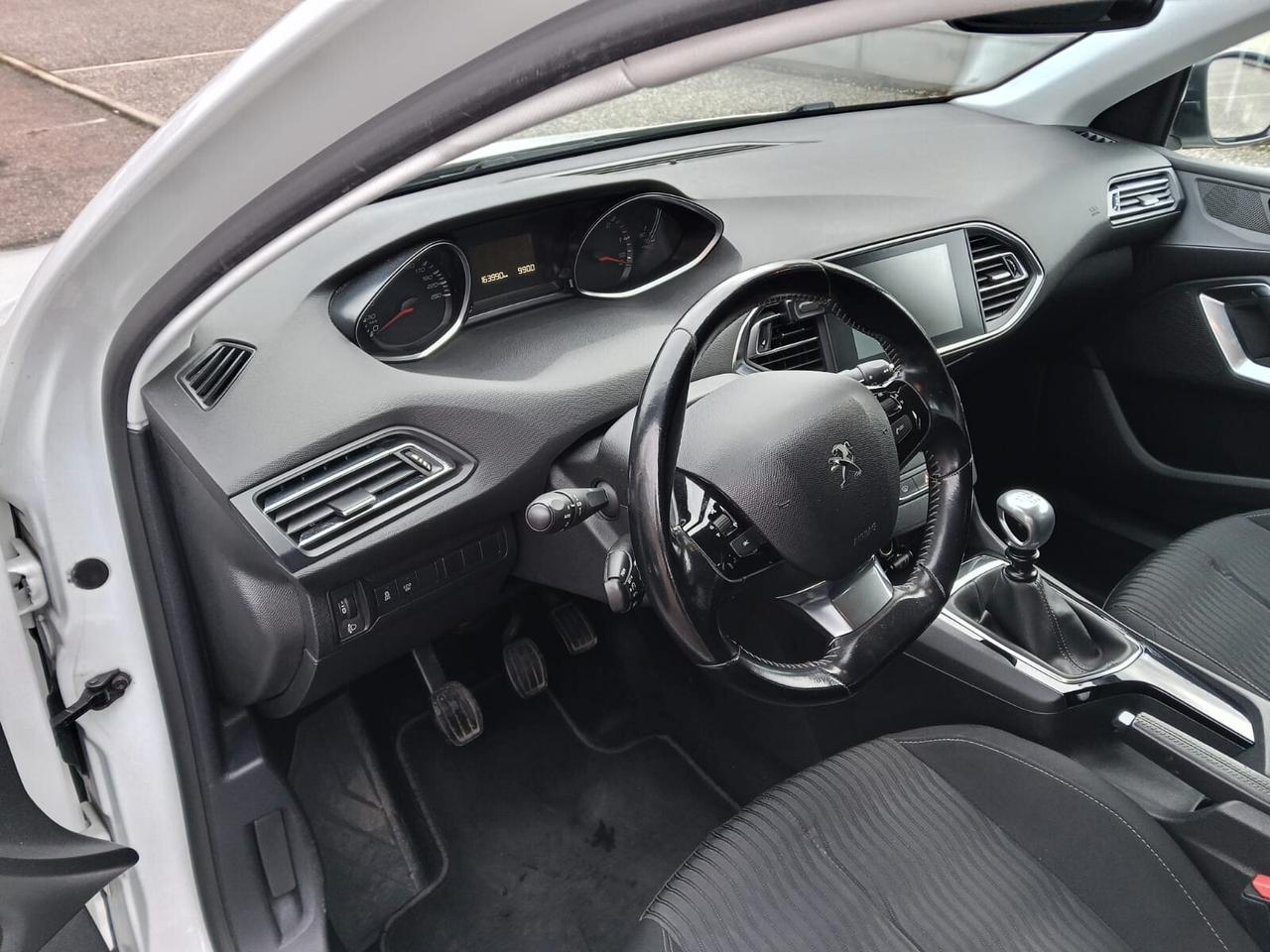 Peugeot 308 BlueHDi 120 S&S Business