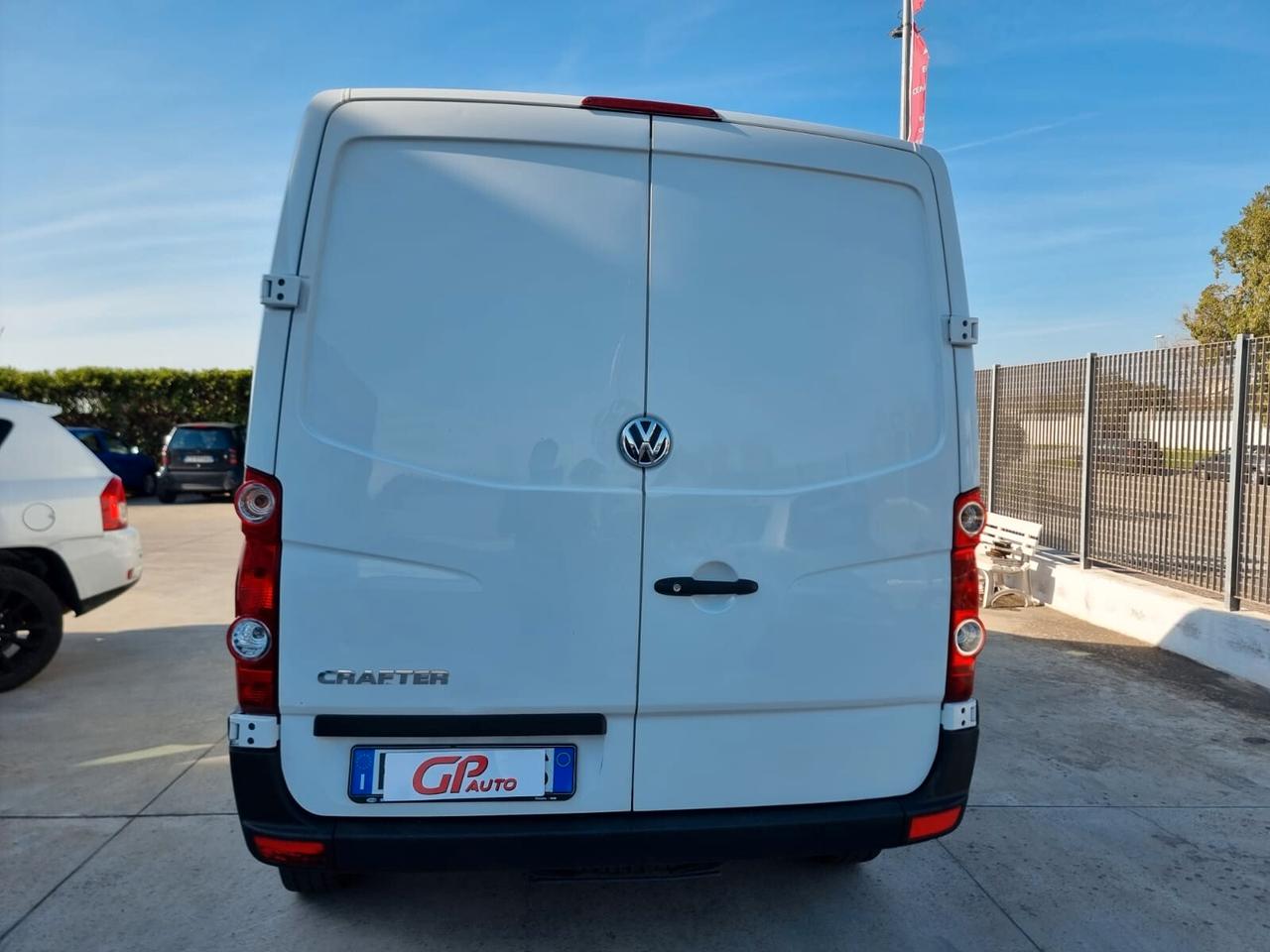 Volkswagen CRAFTER DIESEL 2.0 TDI TRASPORTO PANE-PRODOTTI FARMACEUTICI