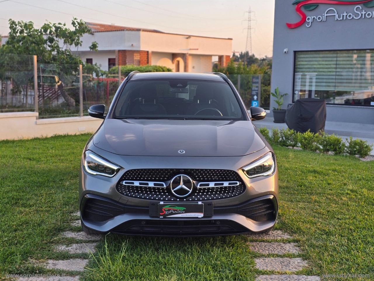 MERCEDES-BENZ GLA 180 d Automatic Premium TETTUCCIO