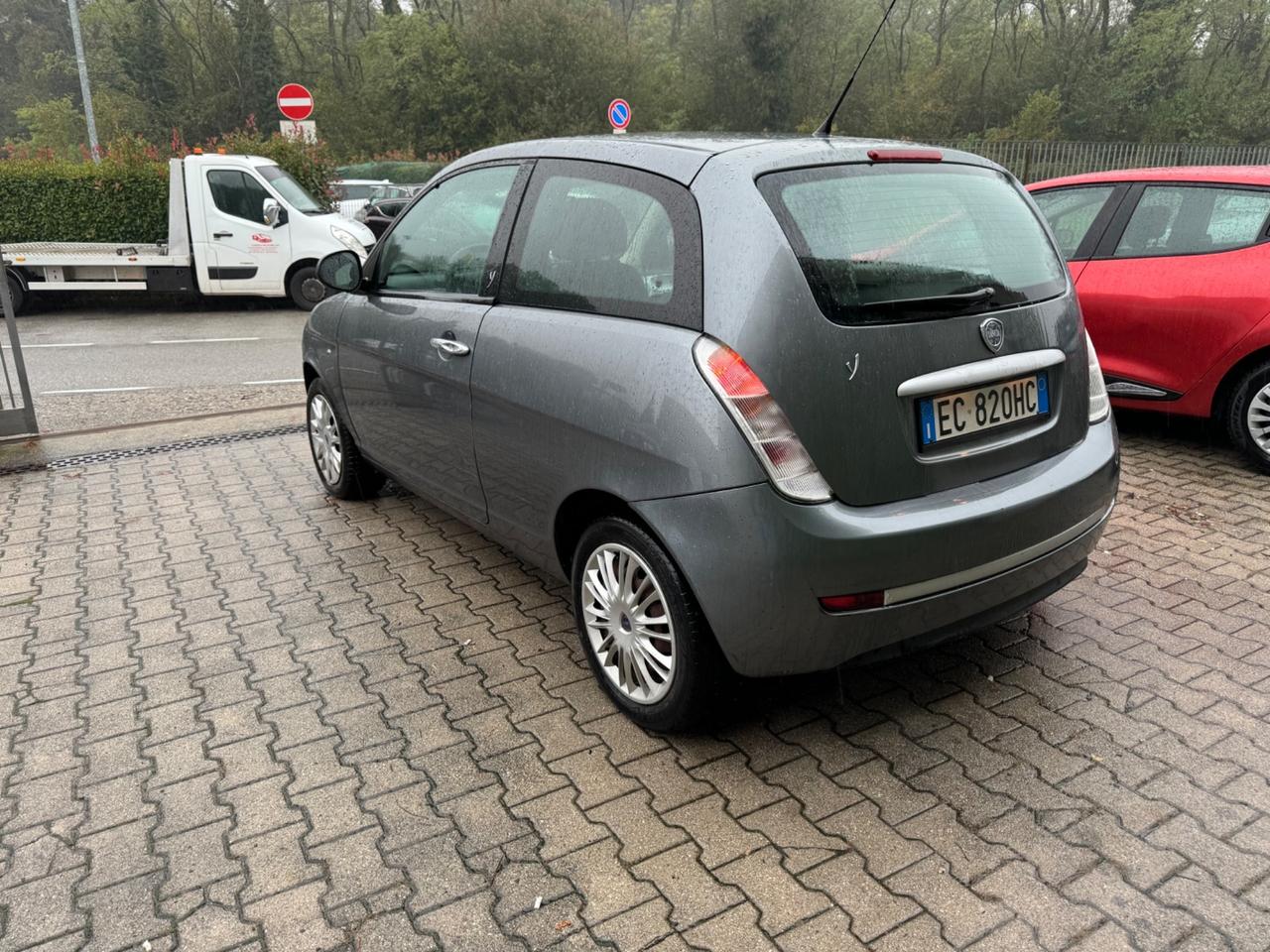 Lancia Ypsilon 1.2 Benzina Gpl x neopatentati