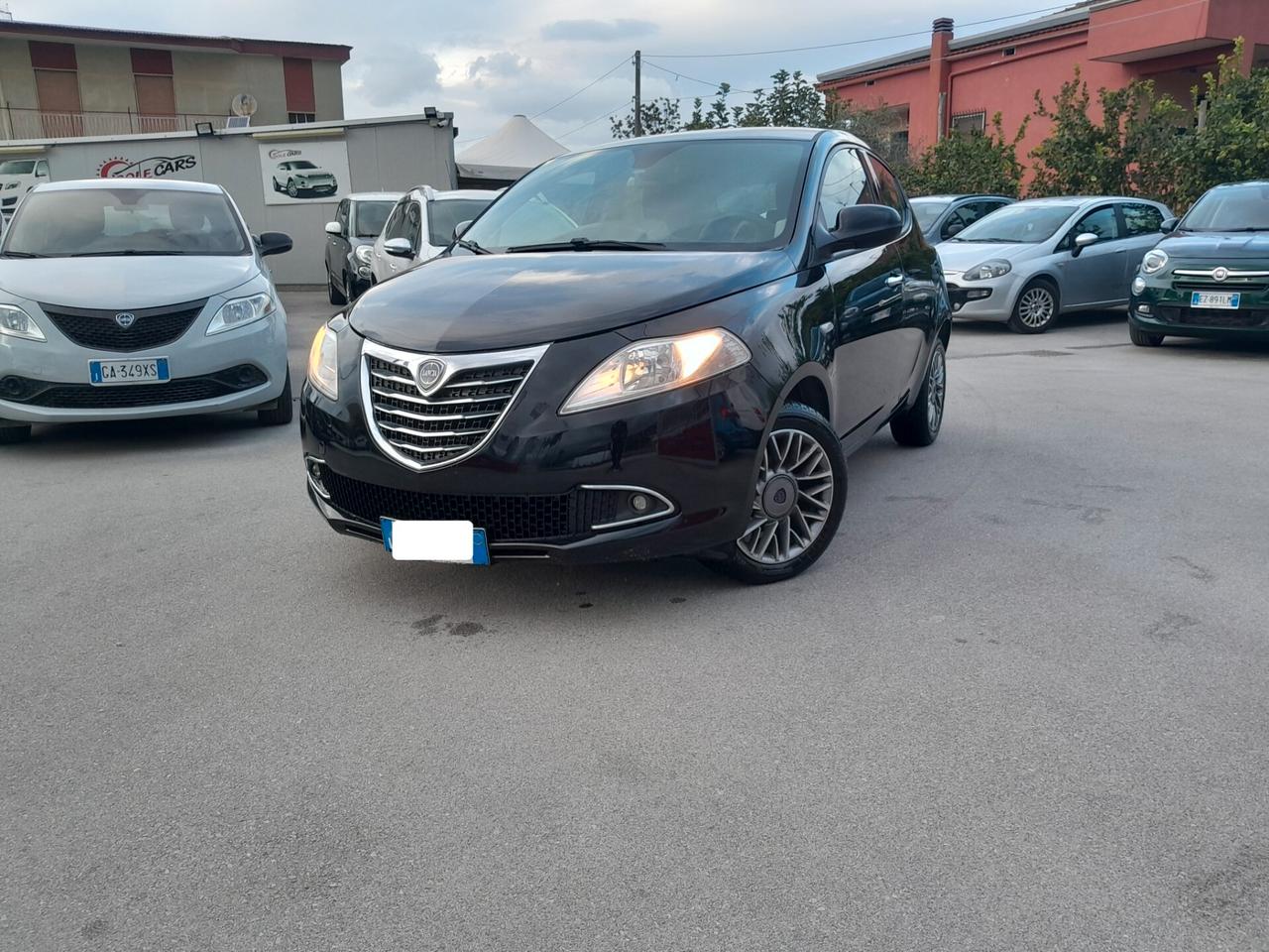 Lancia Ypsilon 1.2 69 CV 5 porte GPL Ecochic Gold