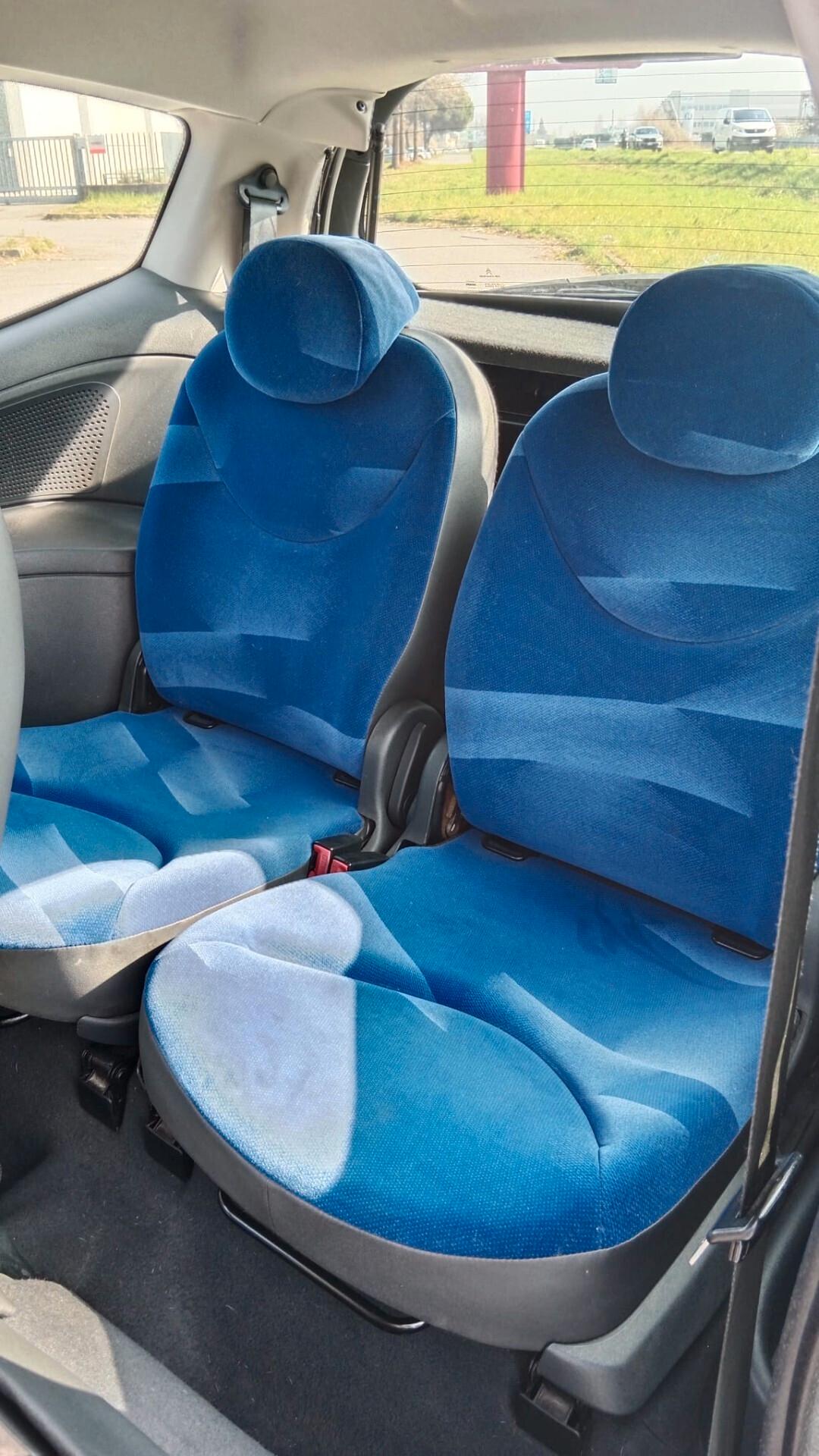 Citroen C2 1.4 HDi 70CV Classique