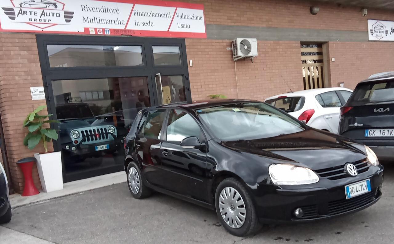 Volkswagen Golf 1.6 16V FSI 5p. Comfortline
