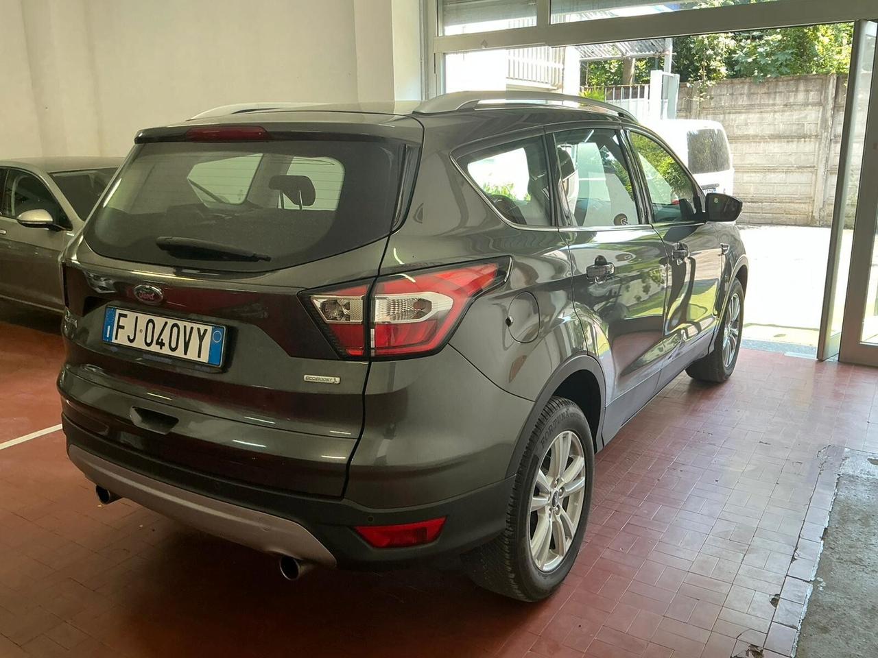 Ford Kuga 1.5 EcoBoost 120 CV S&S 2WD Business 2017