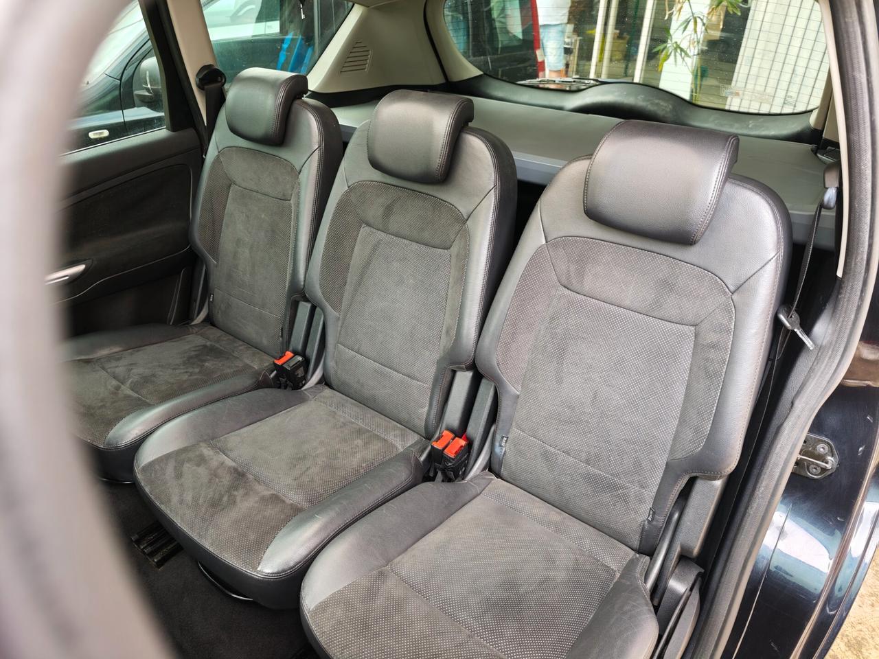 Ford S-Max 2.0 TDCi 140CV Titanium