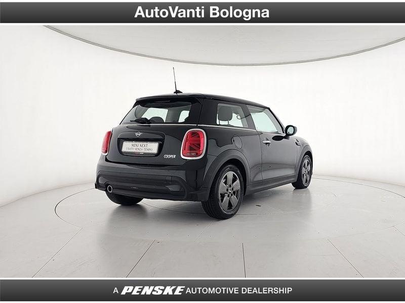 MINI Mini Mini 3p 1.5 Cooper Essential Premium Mid Package auto