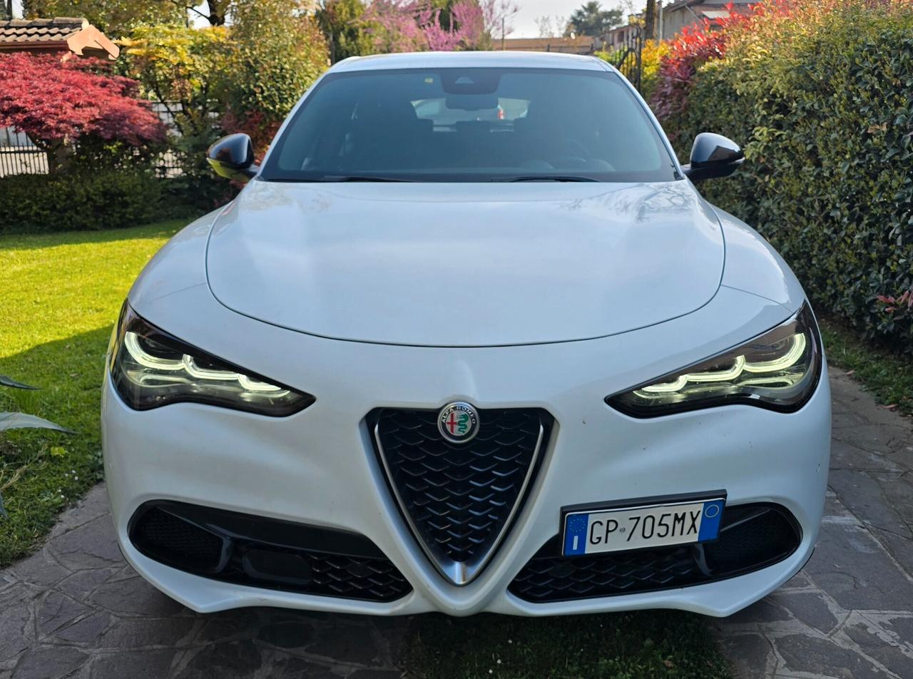 Alfa Romeo Stelvio 2.2 Turbodiesel 210 CV AT8 Q4 Sprint