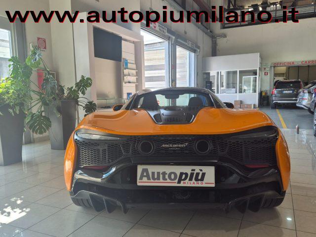 MCLAREN Artura Artura