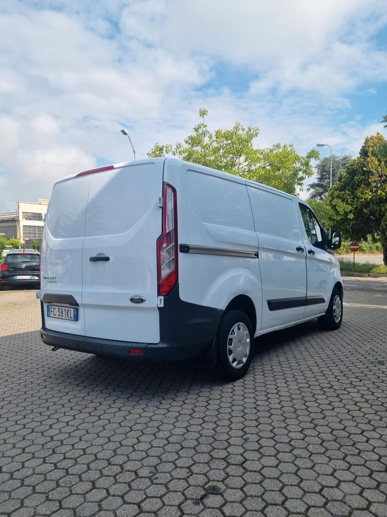 Ford Transit 2.2 TDCi 270 L1 Trend