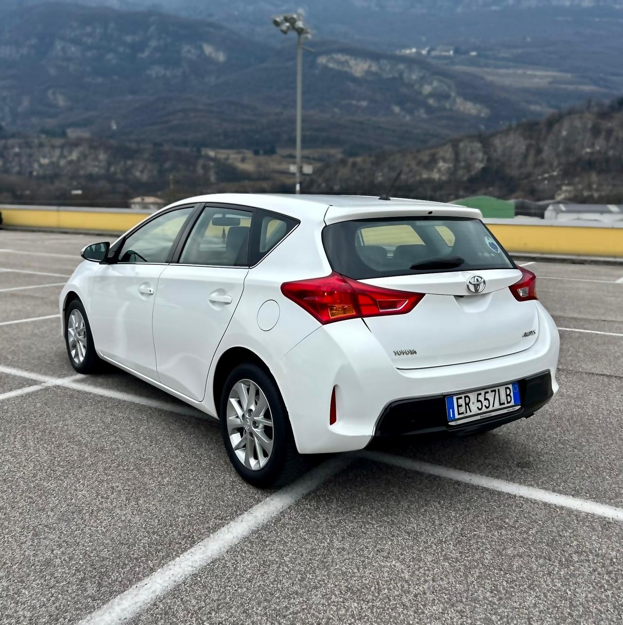 Toyota Auris 1.4 D-4D Lounge Neopatentati