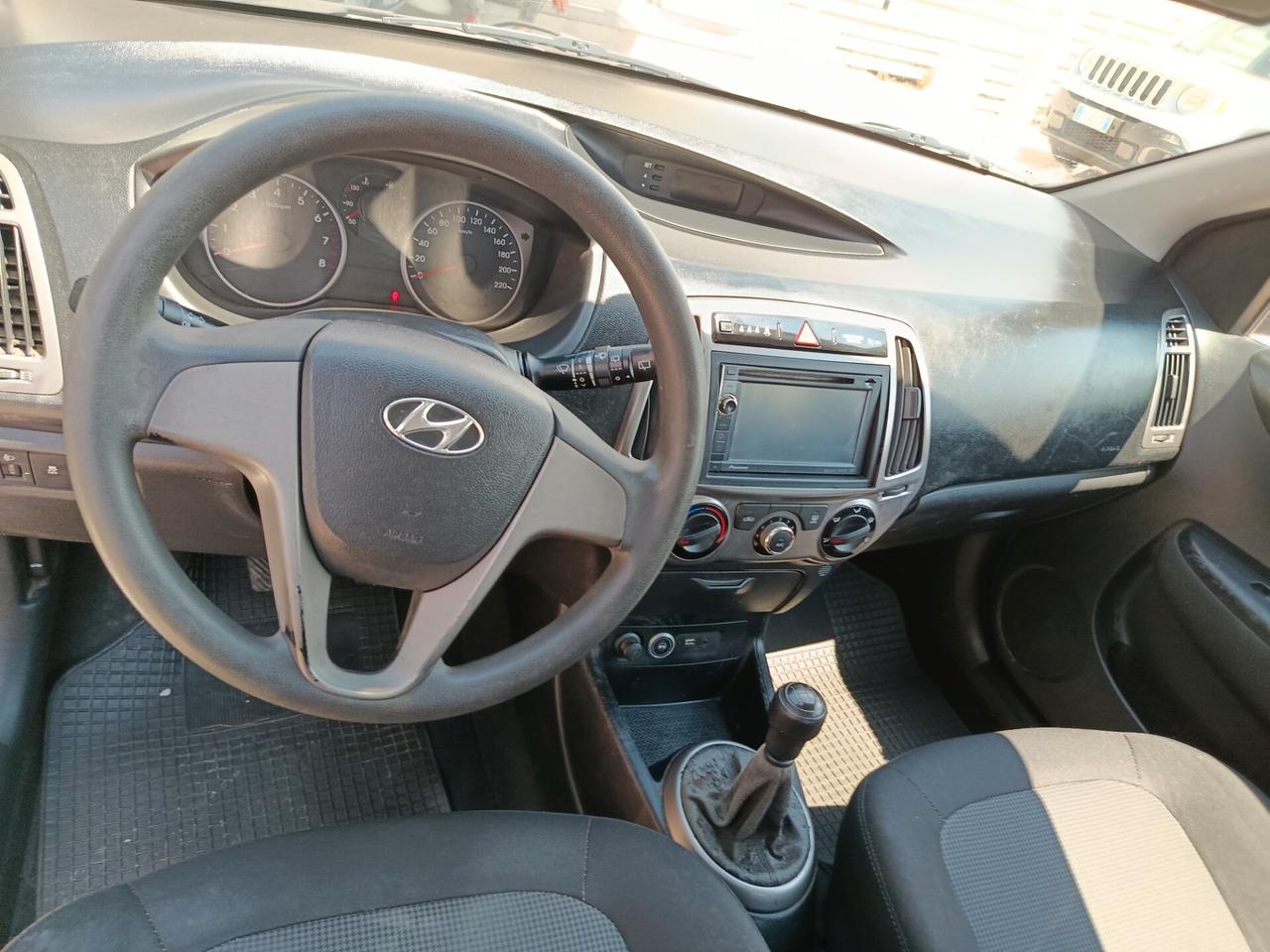 Hyundai i20 1.2 5p. Econext Sound Edition