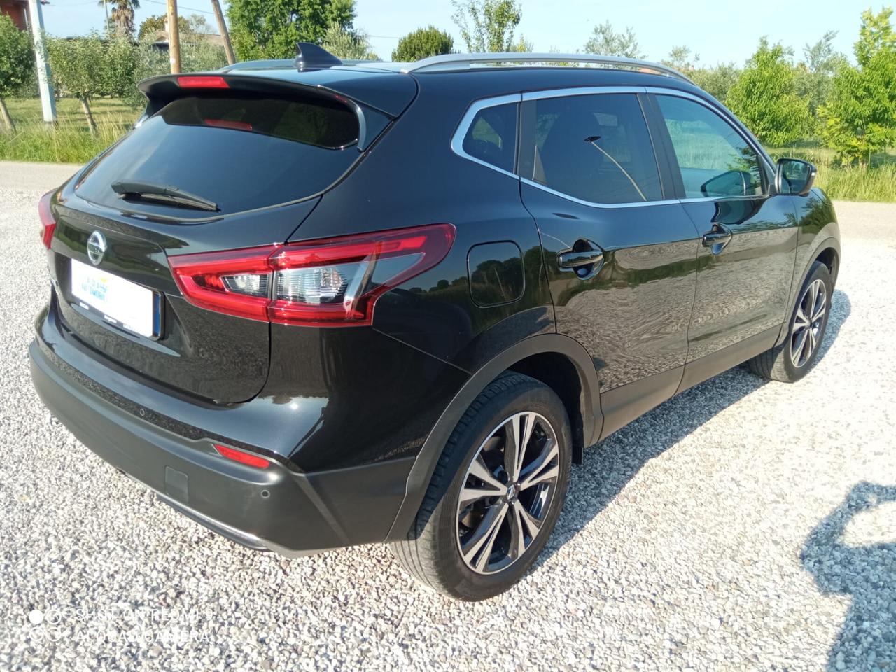 Nissan Qashqai 1.2 DIG-T Tekna Automatica